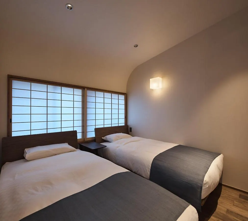 Minn Nijo-Jo Kyoto 0*,
